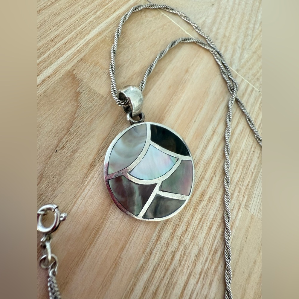 Vintage 925 Sterling silver shell abalone mosaic pendant necklace